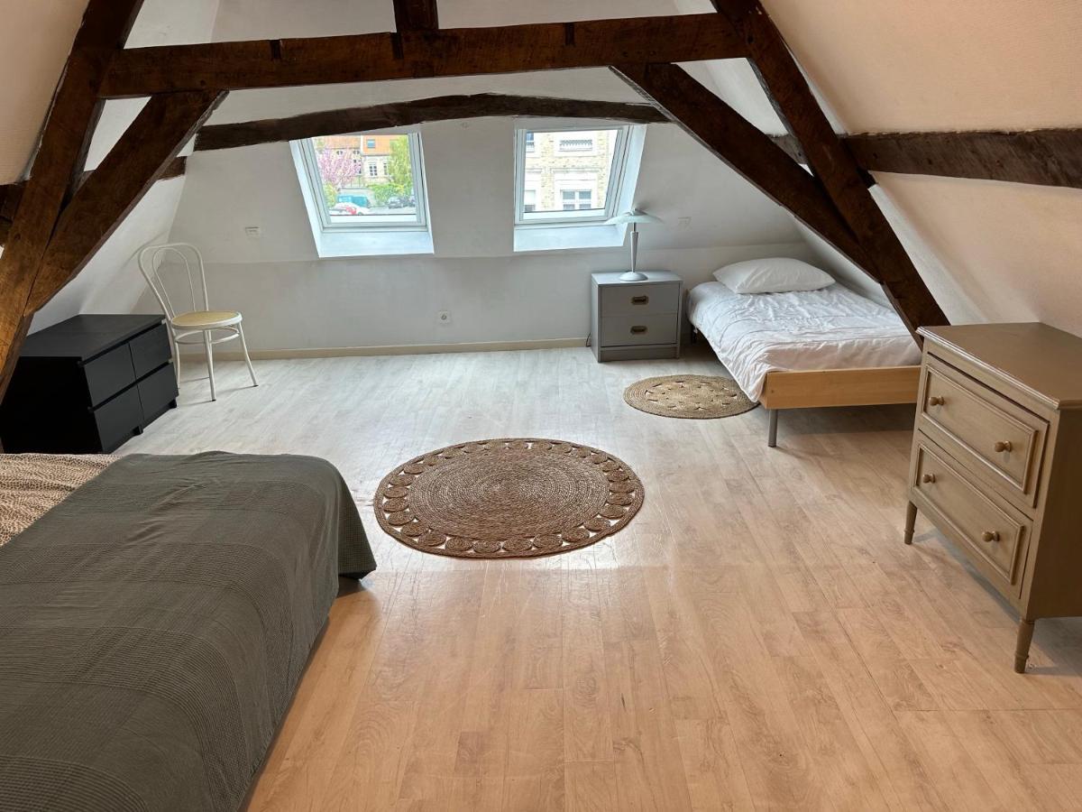 Appartement Duplex Proche De La Gare Et Du Centre Ville Saint-Omer  Zewnętrze zdjęcie